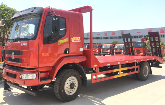 【國五】柳汽單橋平板運(yùn)輸車