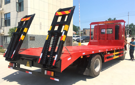 【國(guó)五】柳汽單橋平板運(yùn)輸車 【國(guó)五】柳汽單橋平板運(yùn)輸車