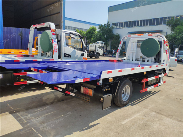 慶鈴五十鈴藍(lán)牌一拖二清障車 慶鈴五十鈴藍(lán)牌一拖二清障車