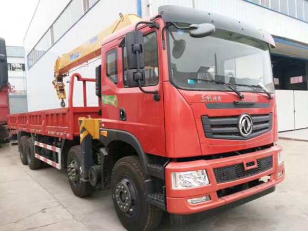 東風(fēng)征夢(mèng)前四后八輪隨車(chē)吊 東風(fēng)征夢(mèng)前四后八輪隨車(chē)吊