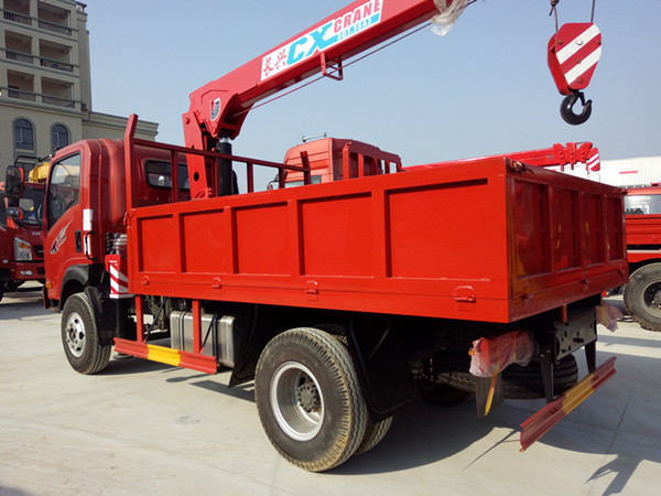 小型王牌3.2噸藍牌隨車吊 小型王牌3.2噸藍牌隨車吊