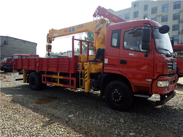 東風(fēng)單橋石煤8噸隨車吊