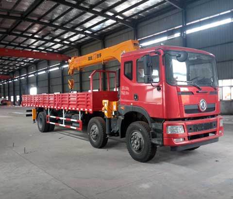 東風(fēng)前四后四石煤12噸隨車(chē)吊