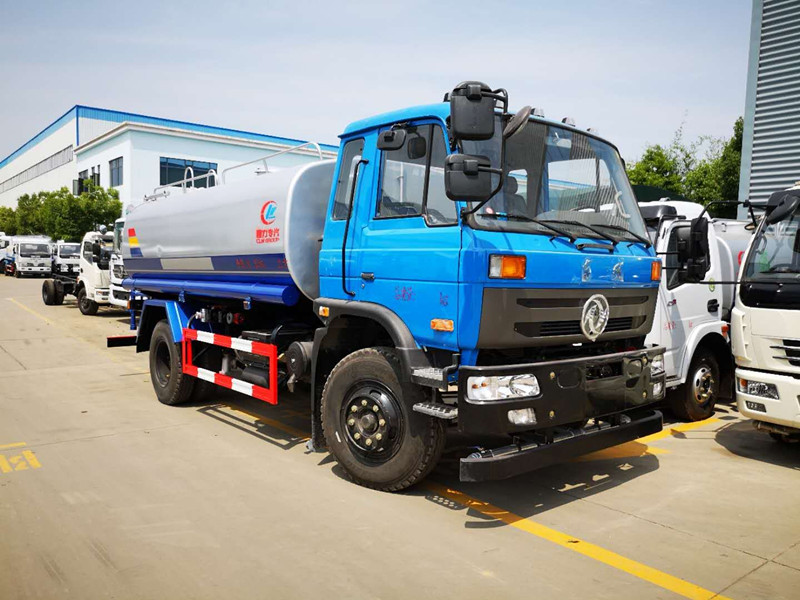 東風(fēng)145/153灑水車