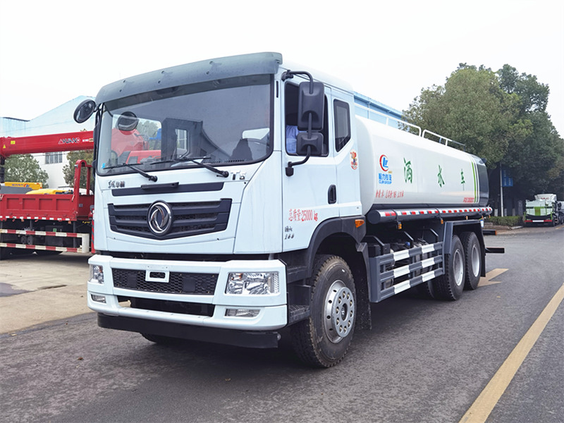 國六東風T5后雙橋灑水車