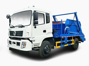 程力威牌CLW5161ZBSD5型擺臂式垃圾車(chē)