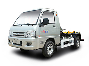 國(guó)五福田馭菱勾臂式垃圾車(chē)
