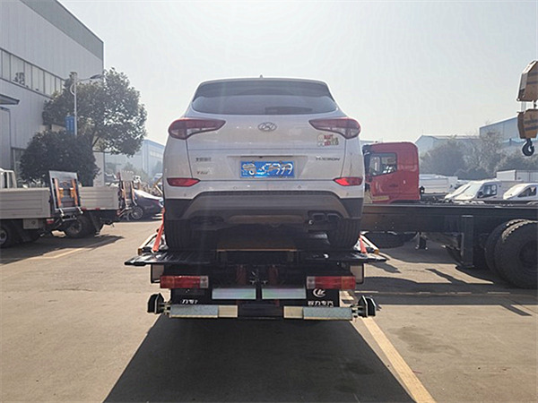 解放J6F藍(lán)牌一拖二清障車 解放J6F藍(lán)牌一拖二清障車