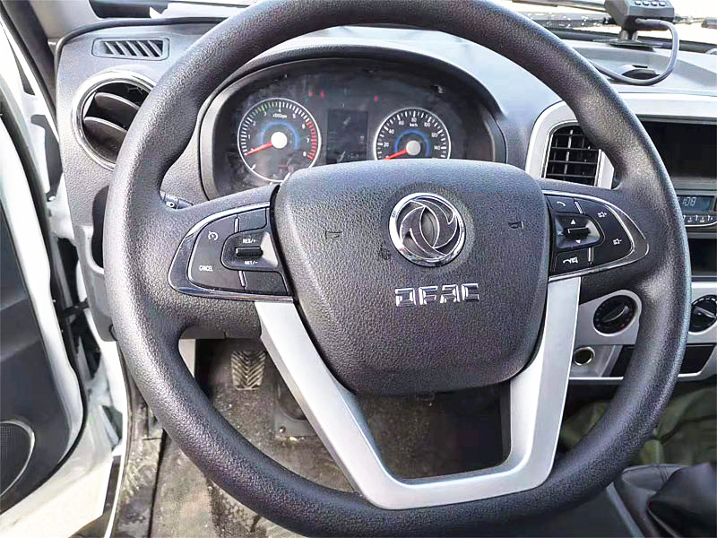 東風途逸國六冷藏車