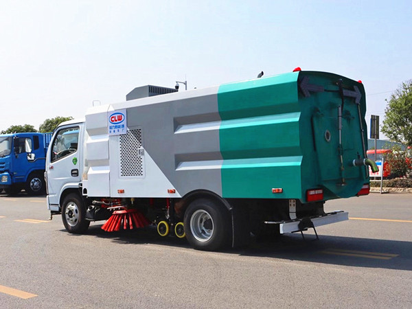 東風(fēng)多利卡5方洗掃車 東風(fēng)多利卡5方洗掃車